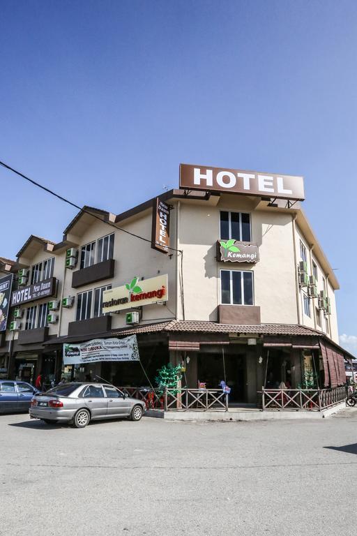 New Dawn Hotel Pontian Sdn Bhd Pontian Kecil Exterior photo