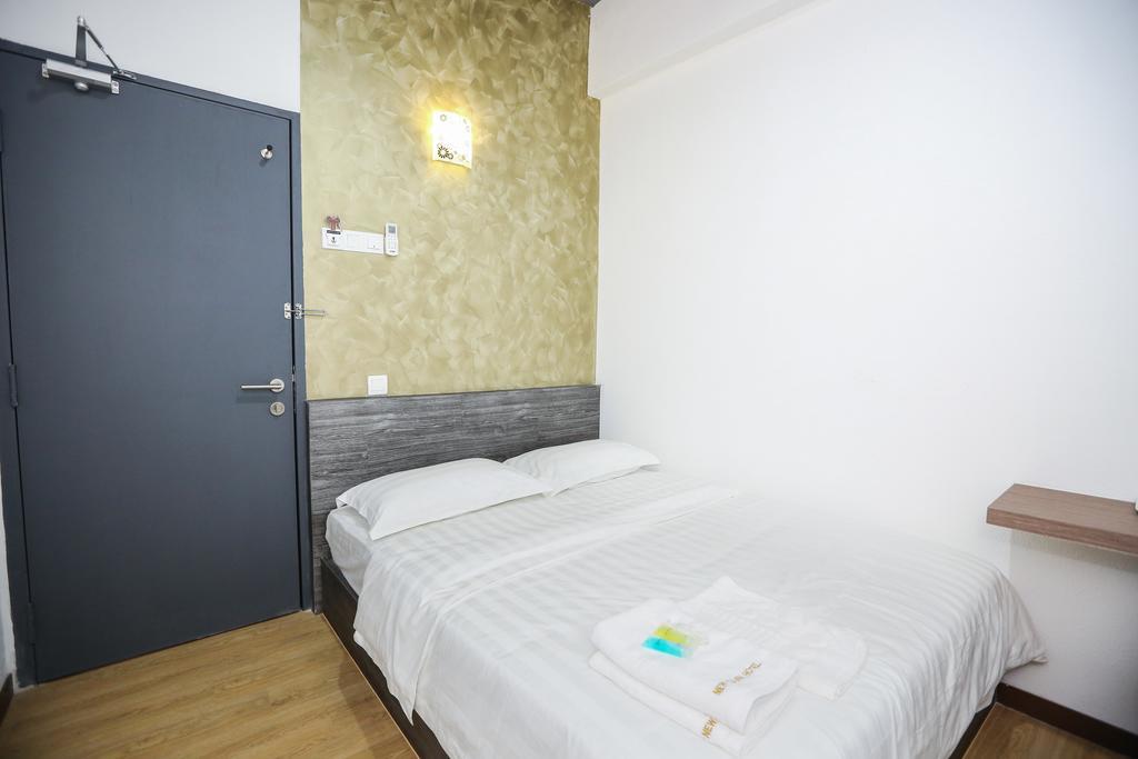 New Dawn Hotel Pontian Sdn Bhd Pontian Kecil Room photo
